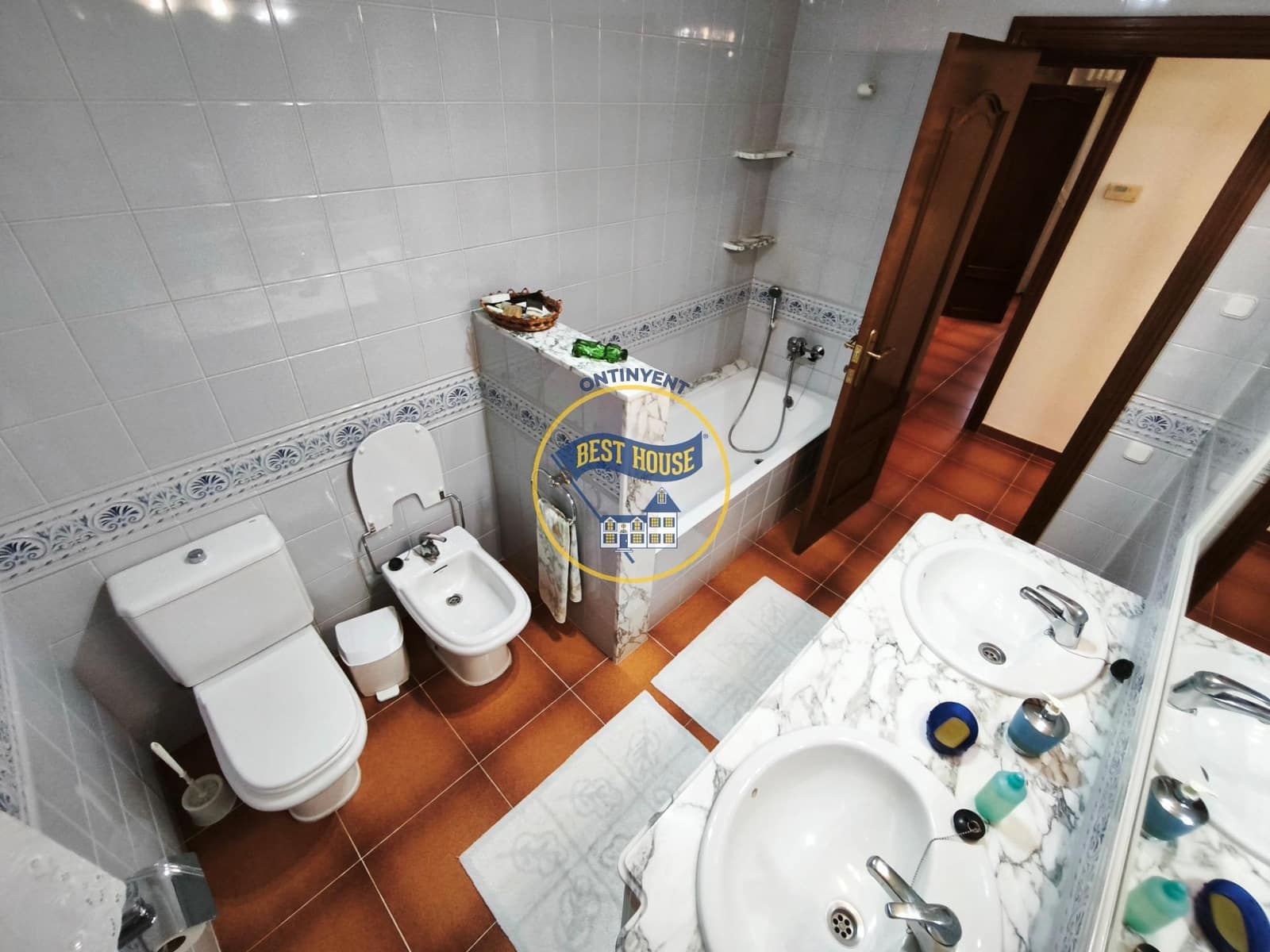4 Zimmer Villa zu verkaufen in Ontinyent mit Pool - 570.000 € (Ref: 9938363)