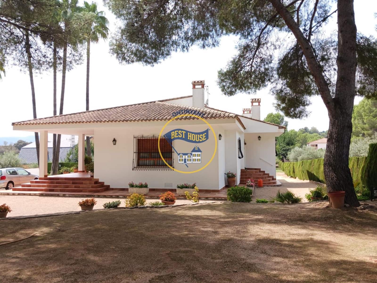 4 Zimmer Villa zu verkaufen in Ontinyent mit Pool - 570.000 € (Ref: 9938363)