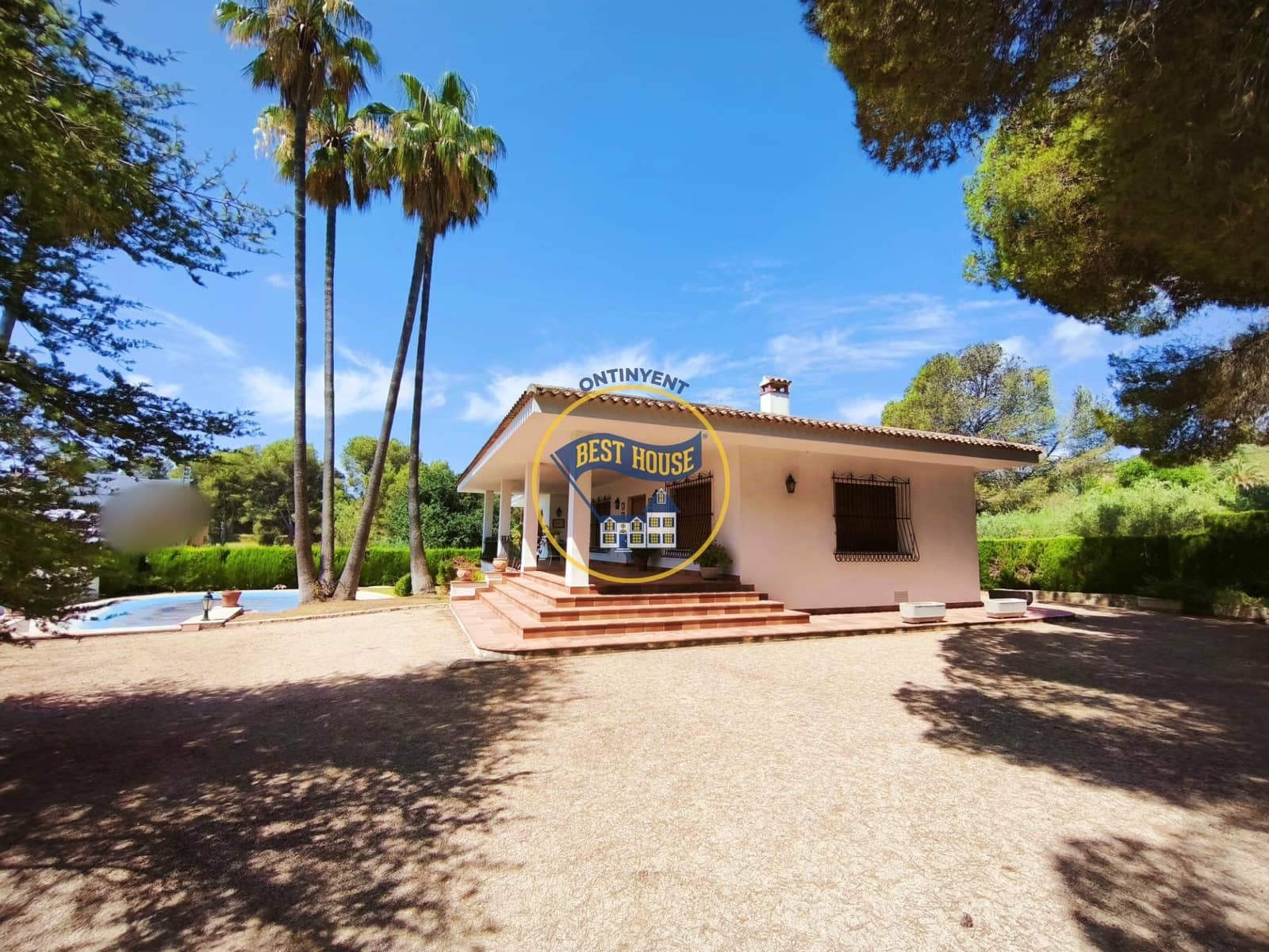 4 Zimmer Villa zu verkaufen in Ontinyent mit Pool - 570.000 € (Ref: 9938363)