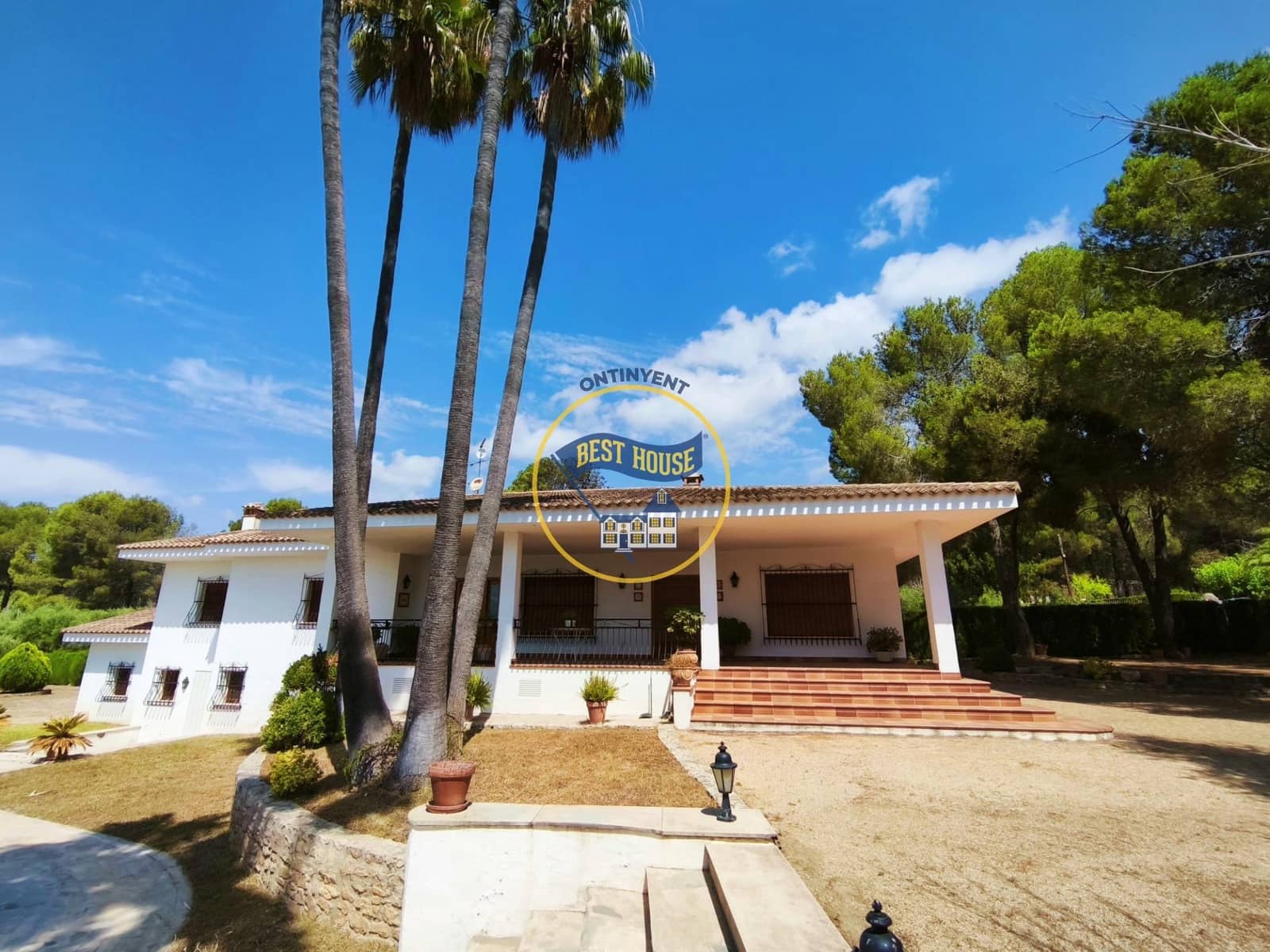 4 Zimmer Villa zu verkaufen in Ontinyent mit Pool - 570.000 € (Ref: 9938363)