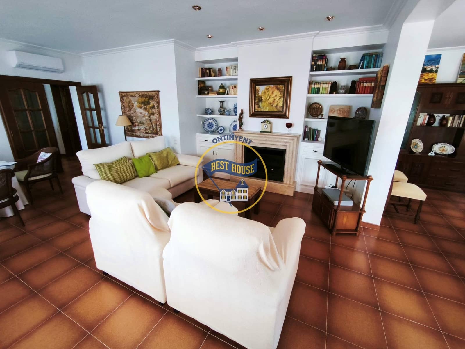 4 Zimmer Villa zu verkaufen in Ontinyent mit Pool - 570.000 € (Ref: 9938363)