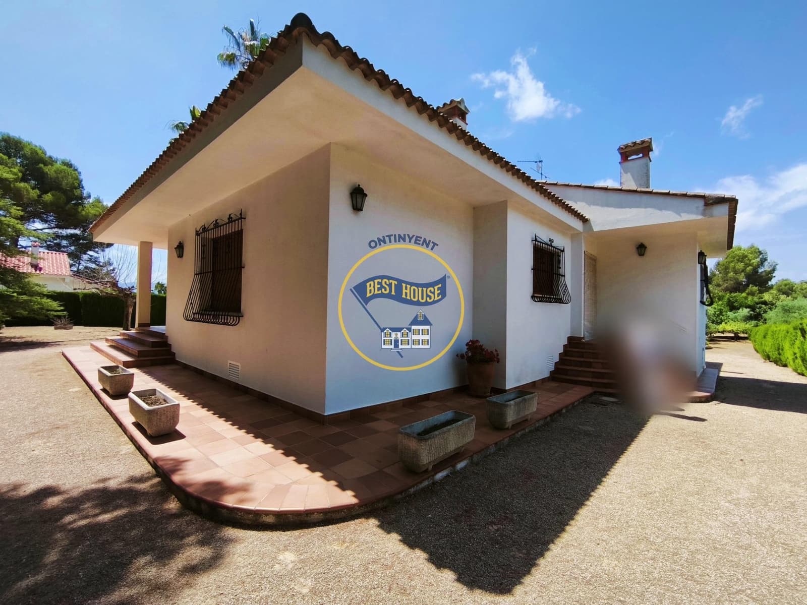 4 Zimmer Villa zu verkaufen in Ontinyent mit Pool - 570.000 € (Ref: 9938363)