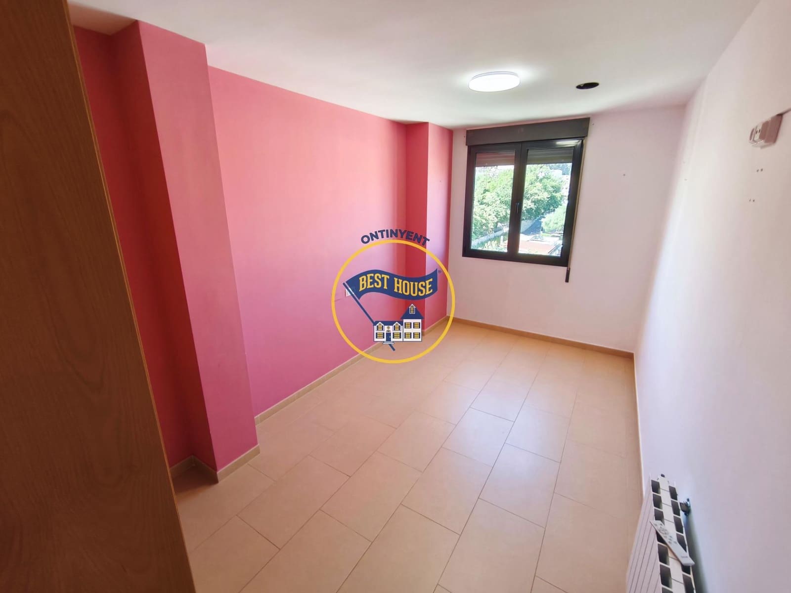 3 bedroom Flat for sale in Agullent with garage - € 160,000 (Ref: 9965456)