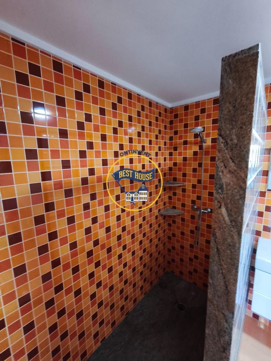 3 bedroom Flat for sale in Agullent with garage - € 160,000 (Ref: 9965456)