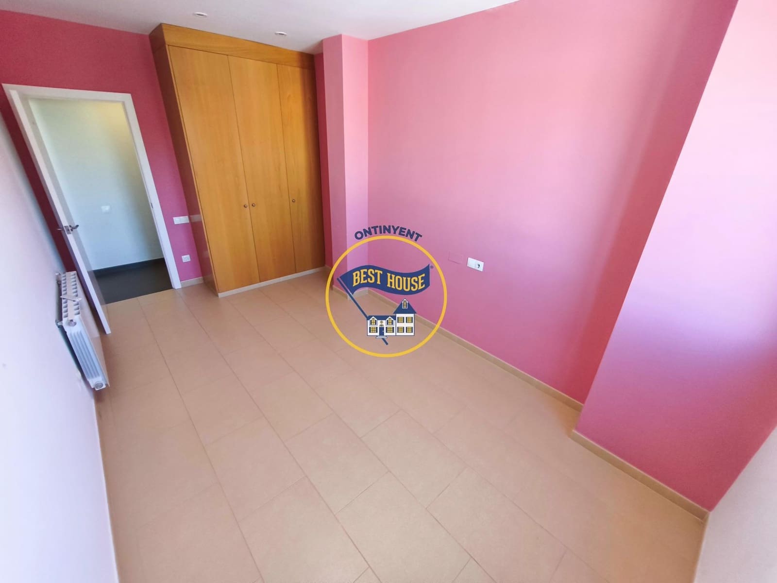 3 bedroom Flat for sale in Agullent with garage - € 160,000 (Ref: 9965456)