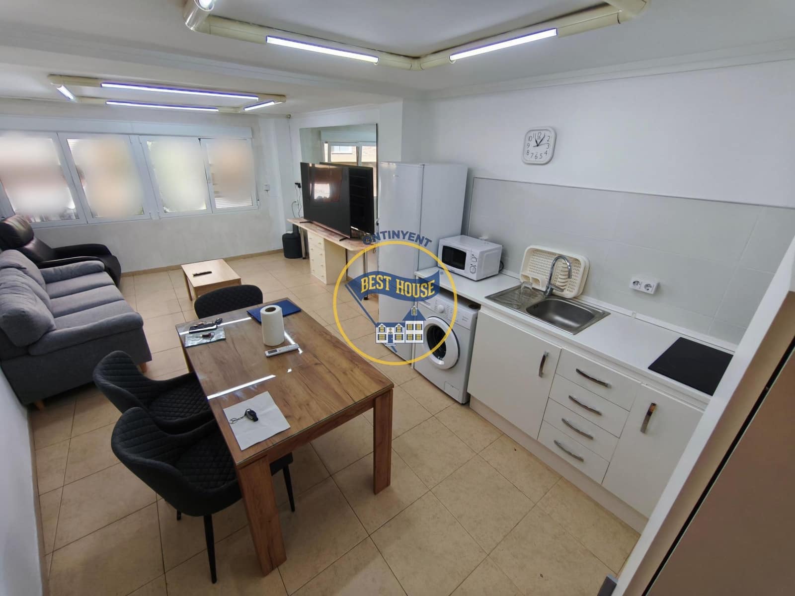 1 bedroom Commercial for sale in Ontinyent - € 60,000 (Ref: 9966779)