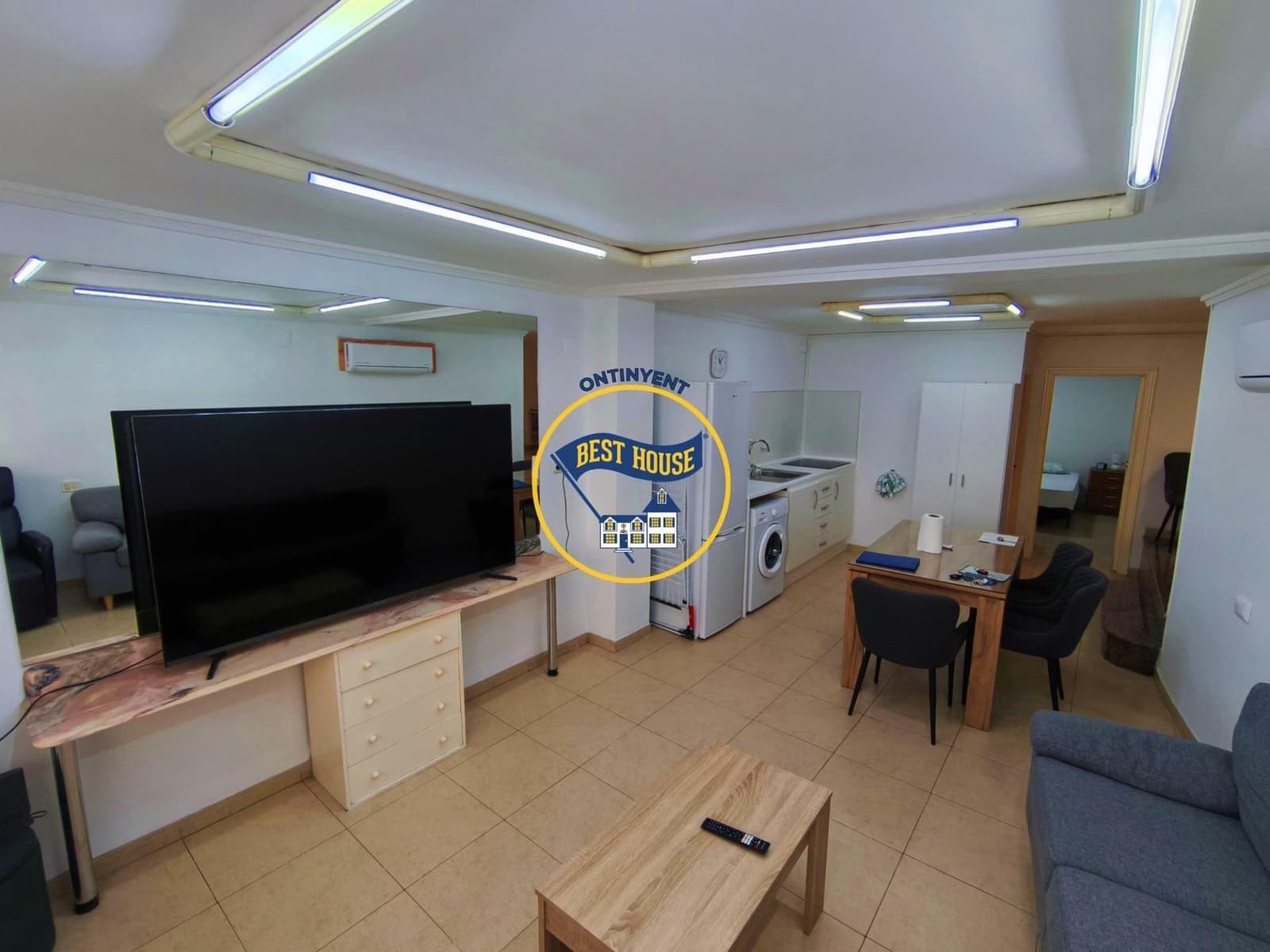 1 bedroom Commercial for sale in Ontinyent - € 60,000 (Ref: 9966779)