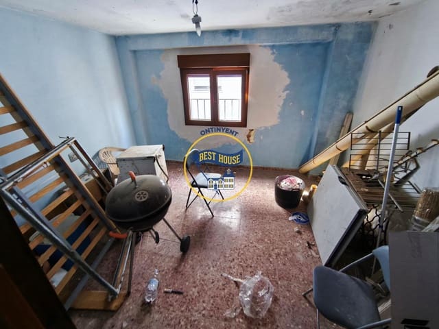 5 quarto Casa em Banda para venda em Albaida - 75 000 € (Ref: 9966782)