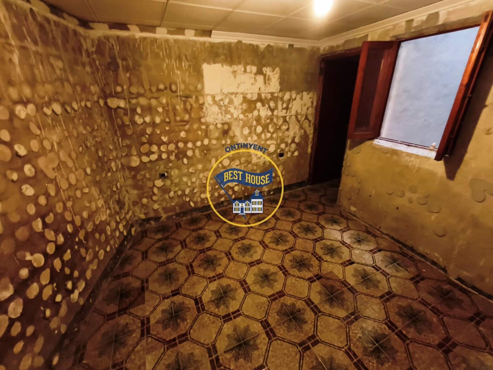 5 quarto Casa em Banda para venda em Albaida - 75 000 € (Ref: 9966782)