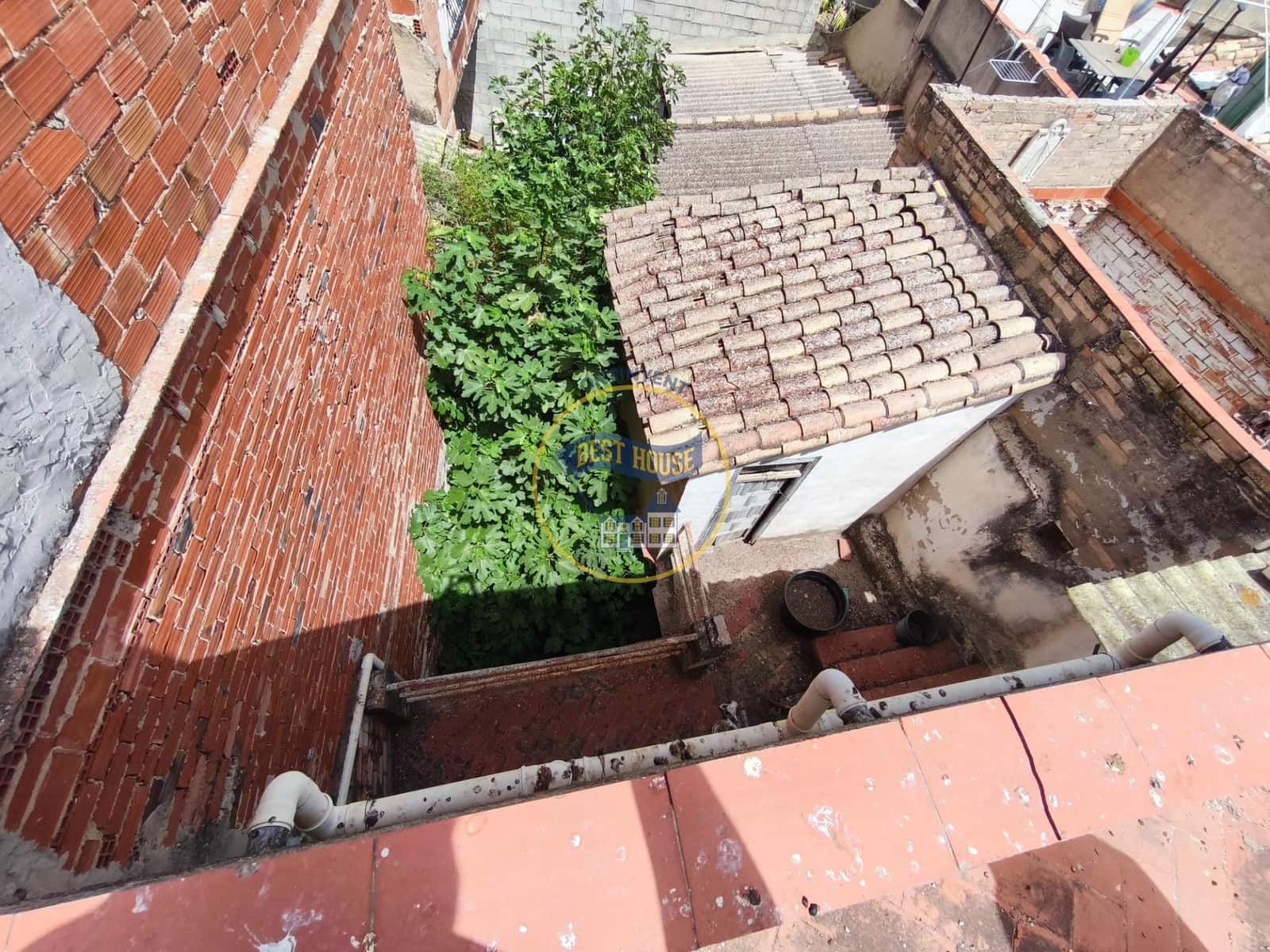 7 quarto Casa em Banda para venda em Albaida - 50 000 € (Ref: 9966783)