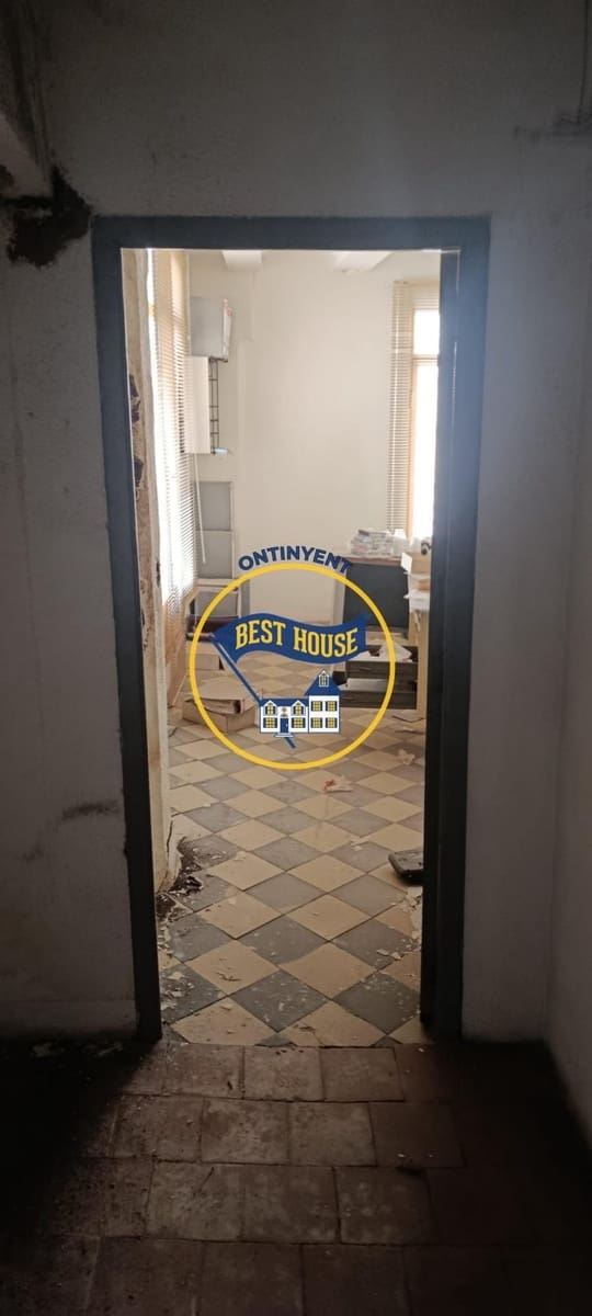 Townhouse for sale in Ontinyent - € 67,000 (Ref: 9966784)
