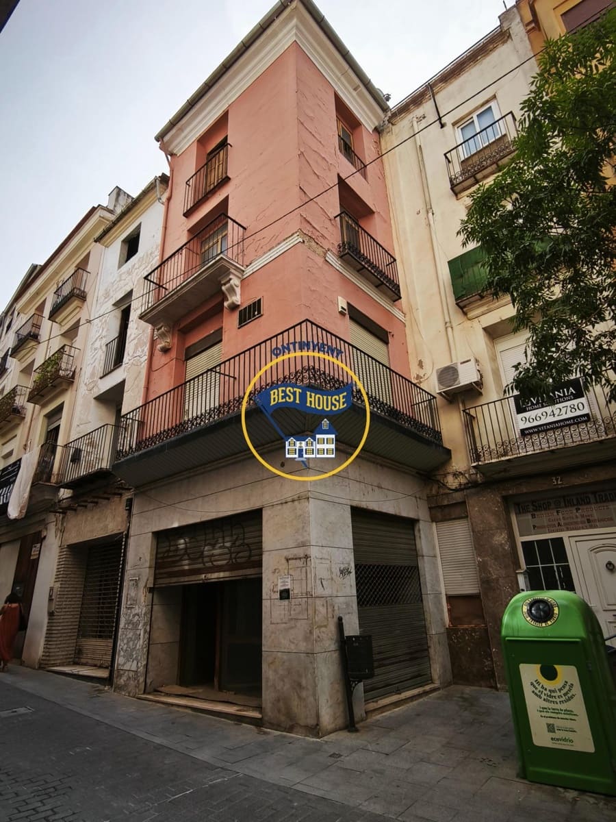 Townhouse for sale in Ontinyent - € 67,000 (Ref: 9966784)