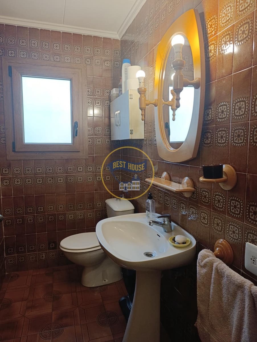 4 soveværelse Villa til salg i Ontinyent med swimmingpool garage - € 400.000 (Ref: 9975591)