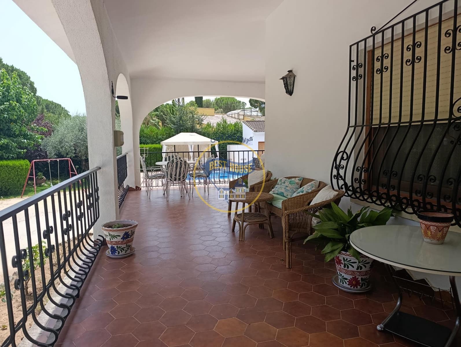 4 soveværelse Villa til salg i Ontinyent med swimmingpool garage - € 400.000 (Ref: 9975591)