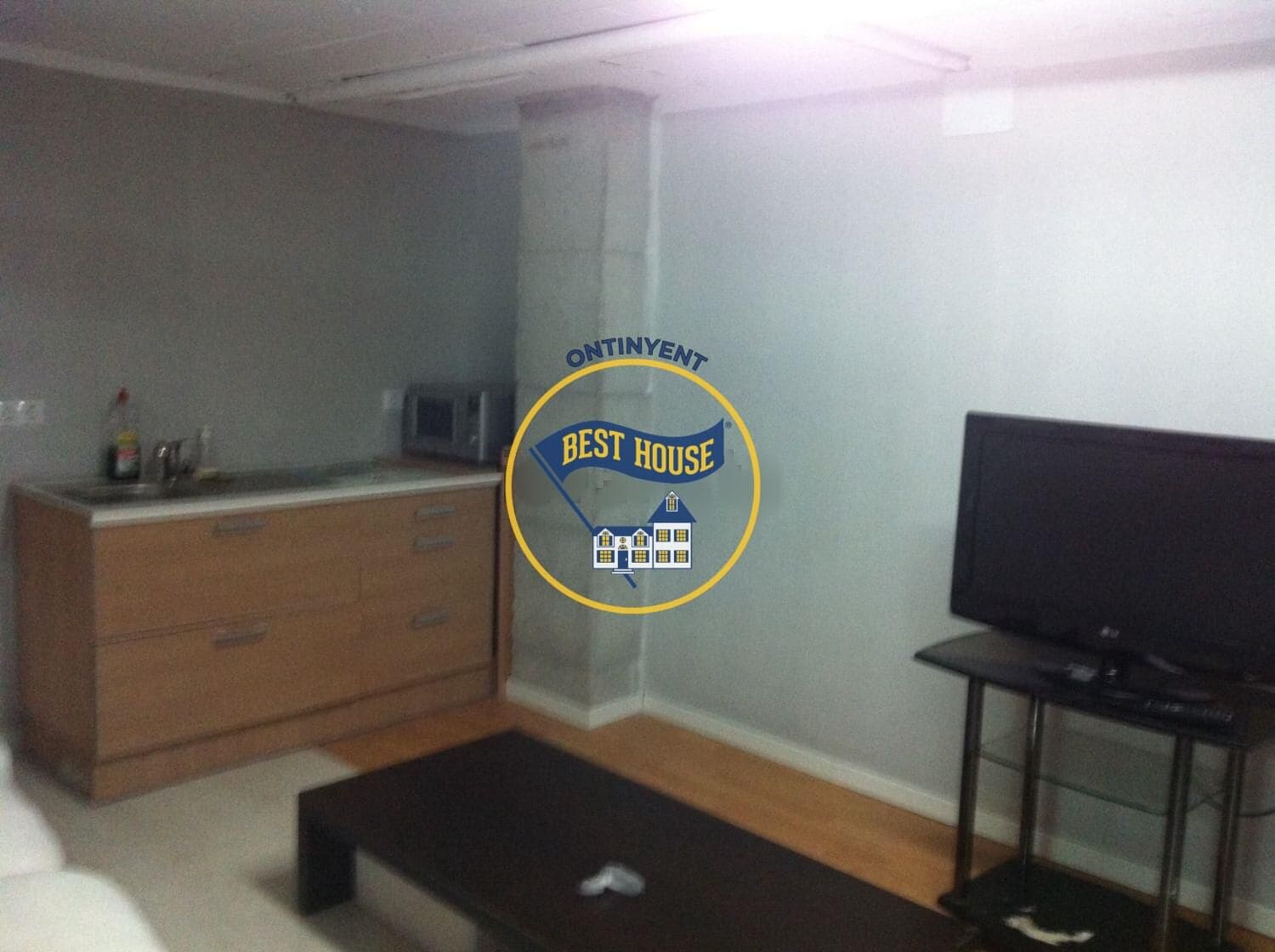 Commercieel te koop in Ontinyent - € 140.000 (Ref: 9994399)