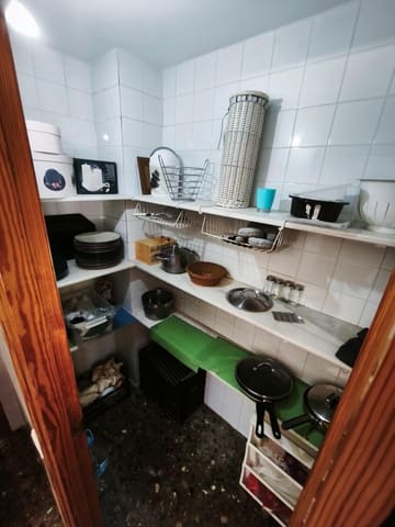 4 slaapkamer Villa te koop in Ontinyent met zwembad - € 245.000 (Ref: 9999693)