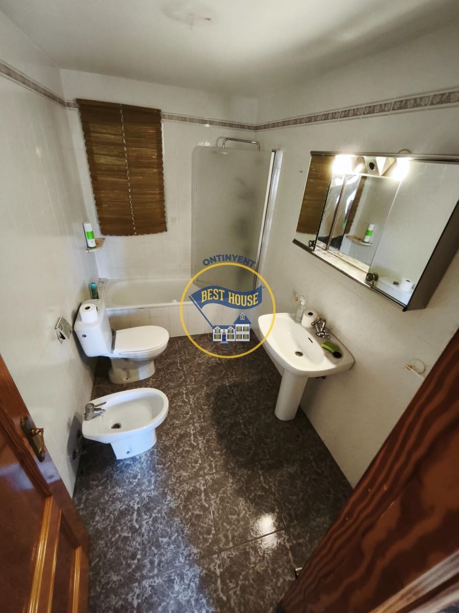 4 slaapkamer Villa te koop in Ontinyent met zwembad - € 245.000 (Ref: 9999693)