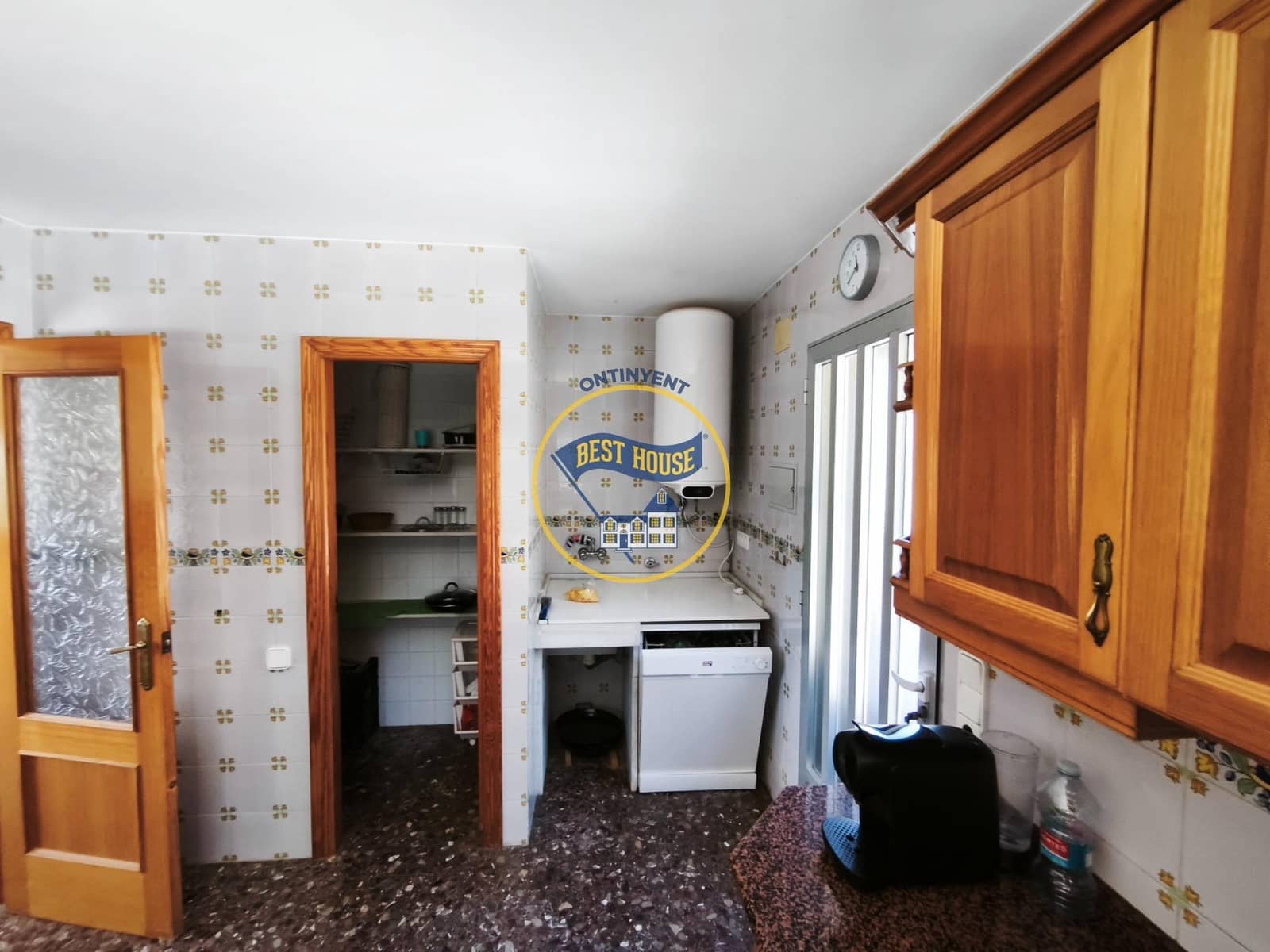4 slaapkamer Villa te koop in Ontinyent met zwembad - € 245.000 (Ref: 9999693)