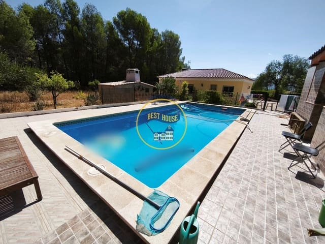 4 slaapkamer Villa te koop in Ontinyent met zwembad - € 245.000 (Ref: 9999693)