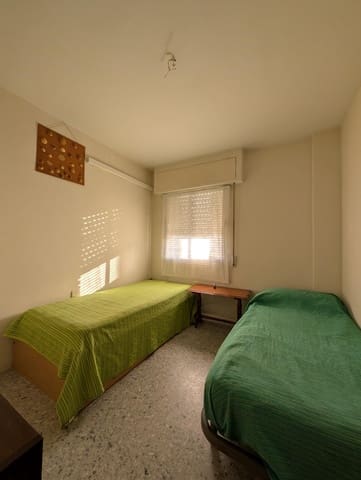 Piso de 3 habitaciones en Ayamonte en venta - 135.000 € (Ref: 10102537)