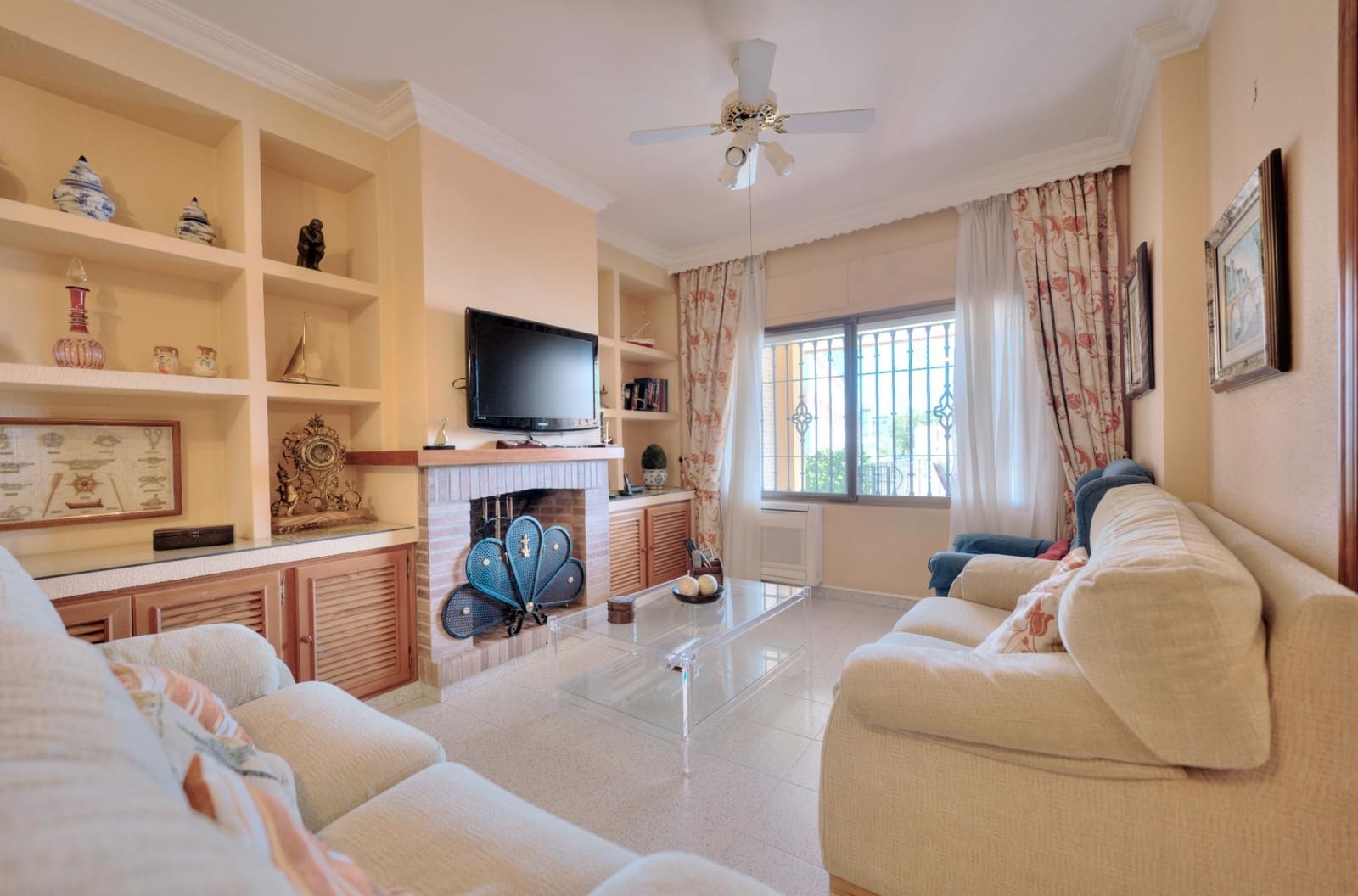 4 sovrum Radhus till salu i Ayamonte med garage - 385 000 € (Ref: 10120059)