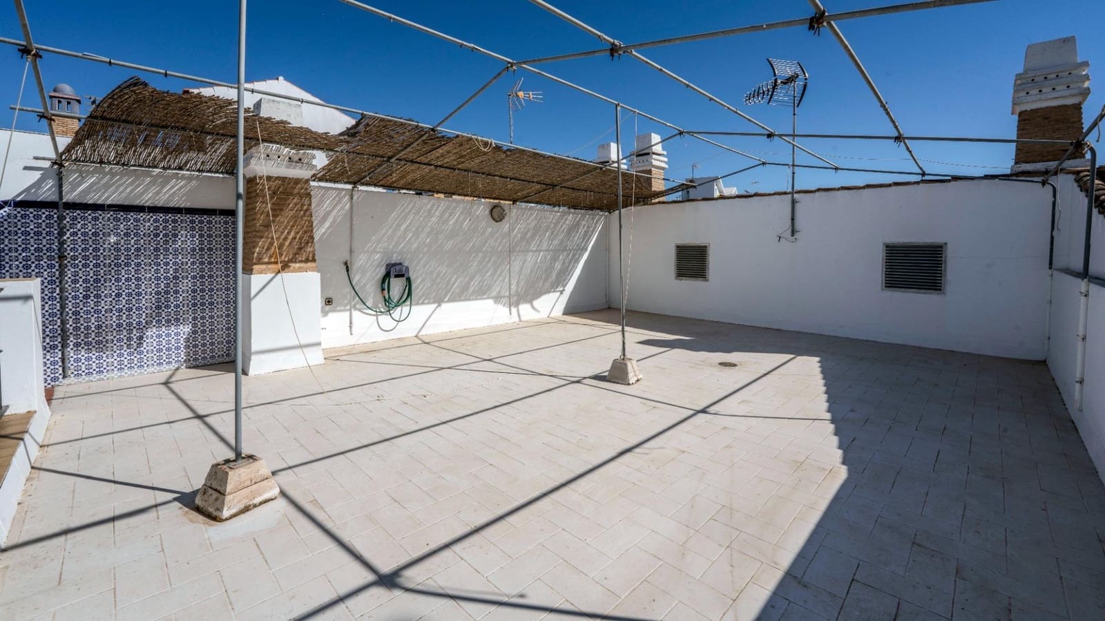 4 sovrum Radhus till salu i Ayamonte med garage - 385 000 € (Ref: 10120059)