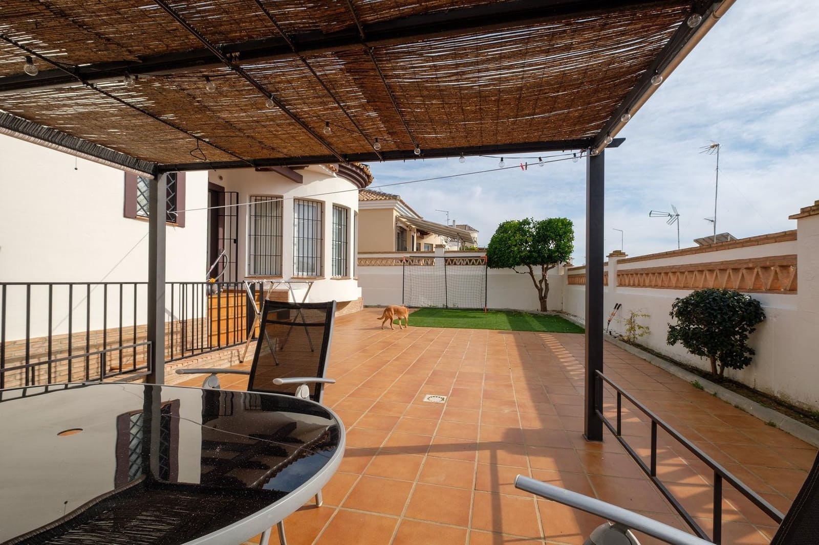 3 bedroom Villa for sale in Ayamonte with garage - € 399,000 (Ref: 8112587)