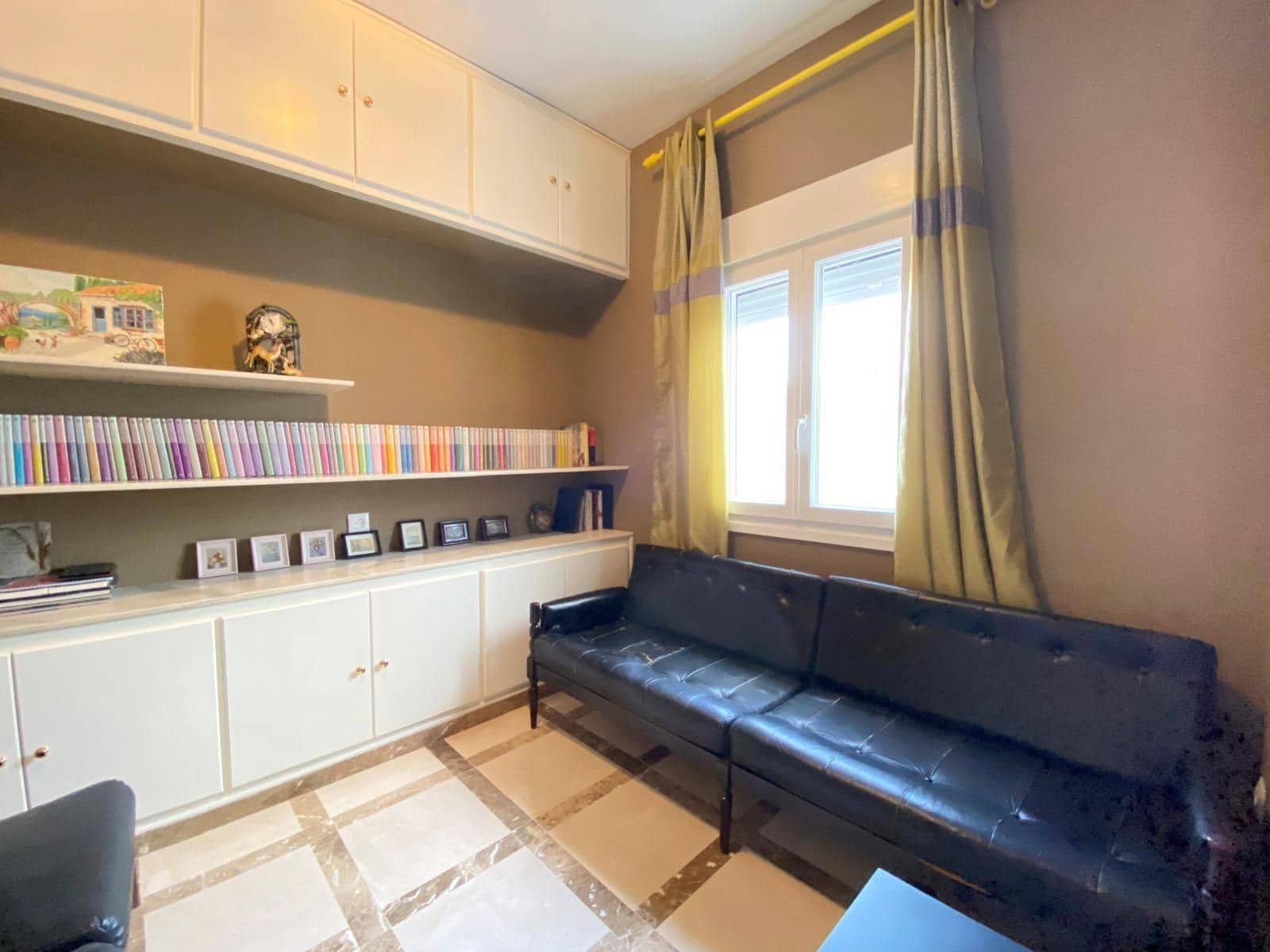 4 soveværelse Lejlighed til salg i Ayamonte med garage - € 169.000 (Ref: 8544663)