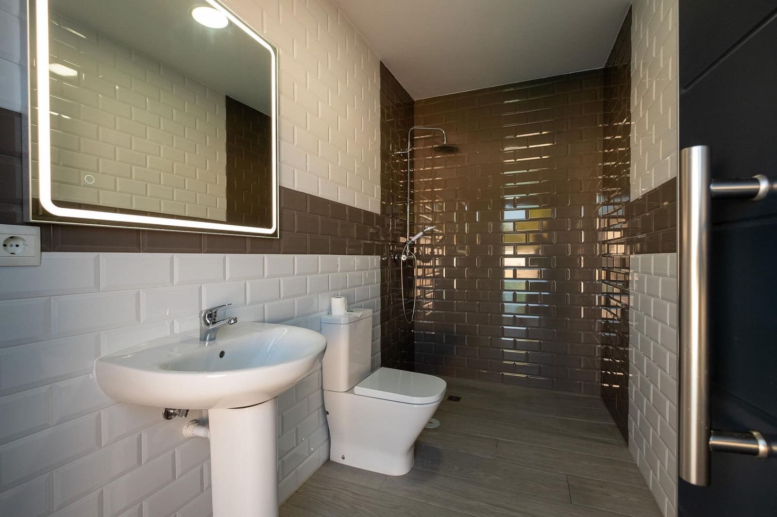 5 soveværelse Villa til salg i Ayamonte med swimmingpool garage - € 669.000 (Ref: 8662836)