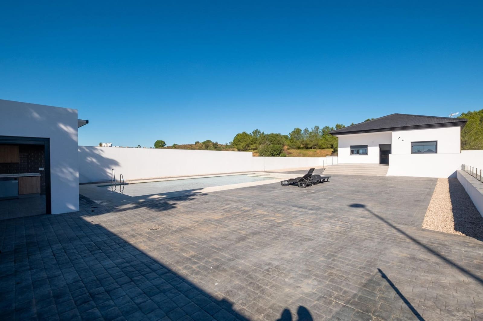 5 soveværelse Villa til salg i Ayamonte med swimmingpool garage - € 669.000 (Ref: 8662836)