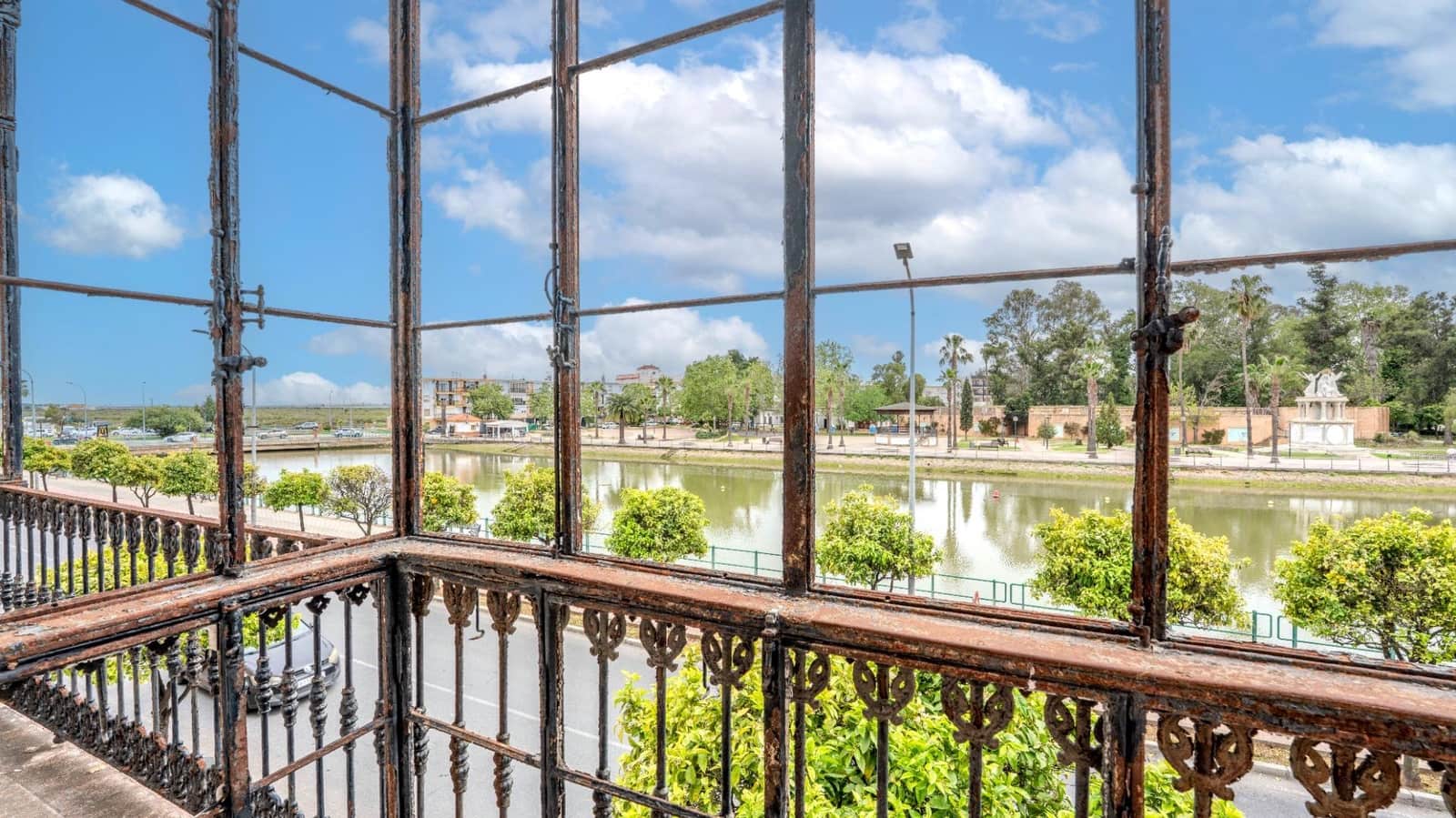 3 quarto Casa em Banda para venda em Ayamonte - 245 000 € (Ref: 8932271)