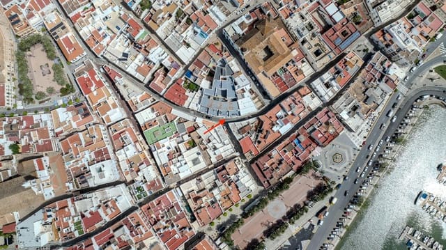 Garage til salg i Ayamonte - € 49.500 (Ref: 8979483)