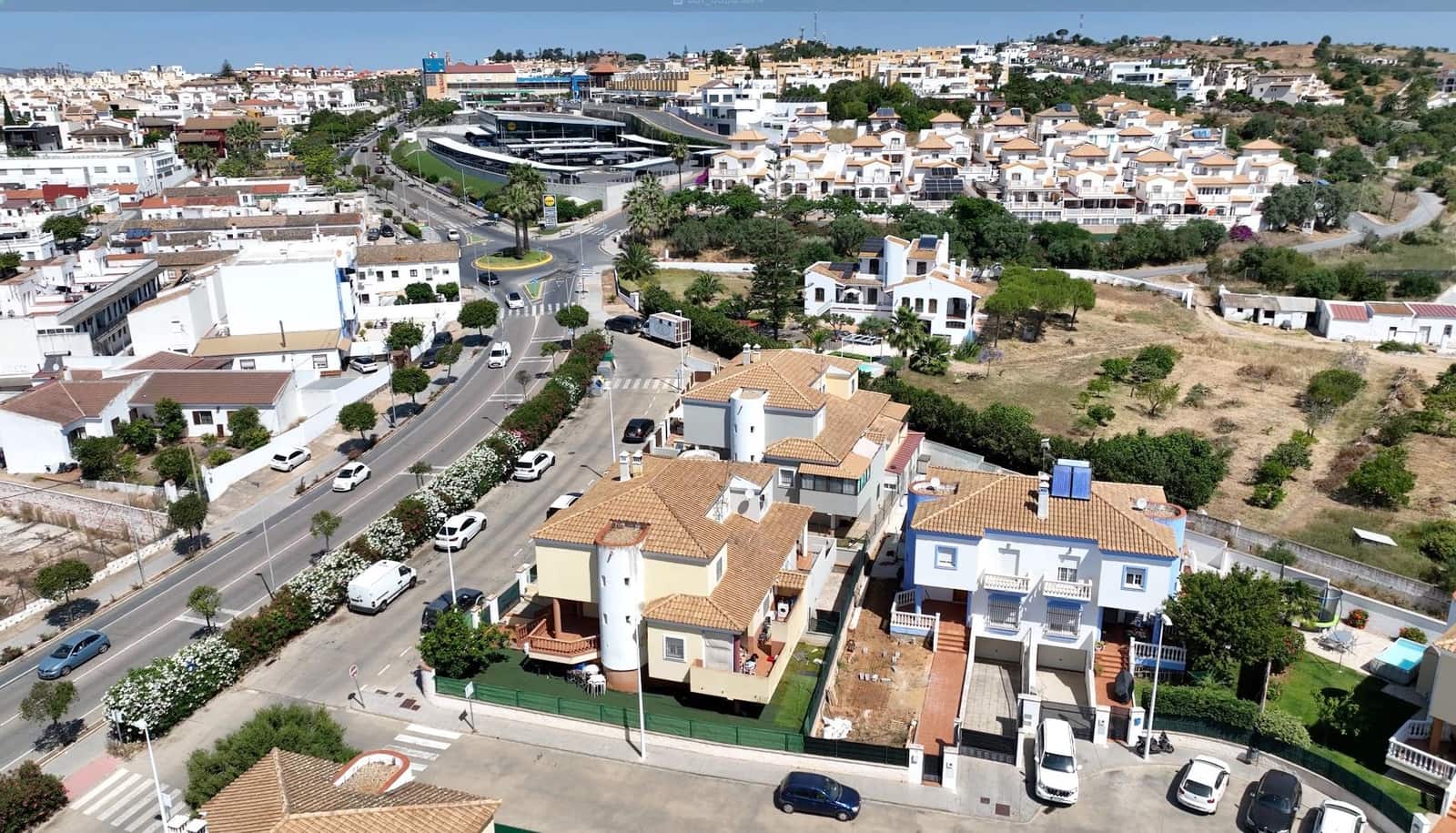 4 soveværelse Semi-Rækkehus til salg i Ayamonte med garage - € 375.000 (Ref: 9051217)