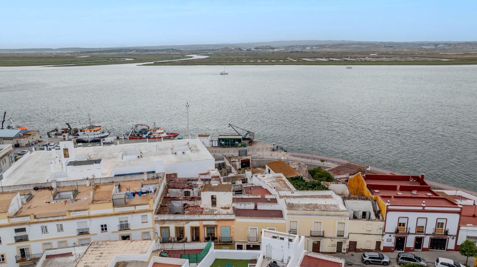 4 sypialnia Dom na sprzedaż w Ayamonte z garażem - 159 000 € (Ref: 9095421)