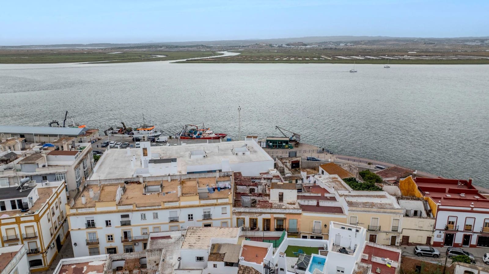 4 sypialnia Dom na sprzedaż w Ayamonte z garażem - 159 000 € (Ref: 9095421)