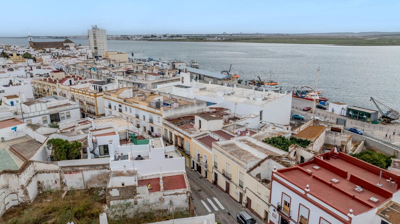 4 sypialnia Dom na sprzedaż w Ayamonte z garażem - 159 000 € (Ref: 9095421)