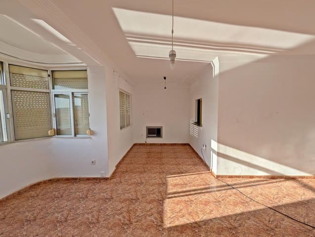 4 sypialnia Mieszkanie na sprzedaż w Ayamonte - 114 999 € (Ref: 9262789)