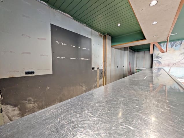 Kommersiell til salgs i Ayamonte - € 124 000 (Ref: 9269576)