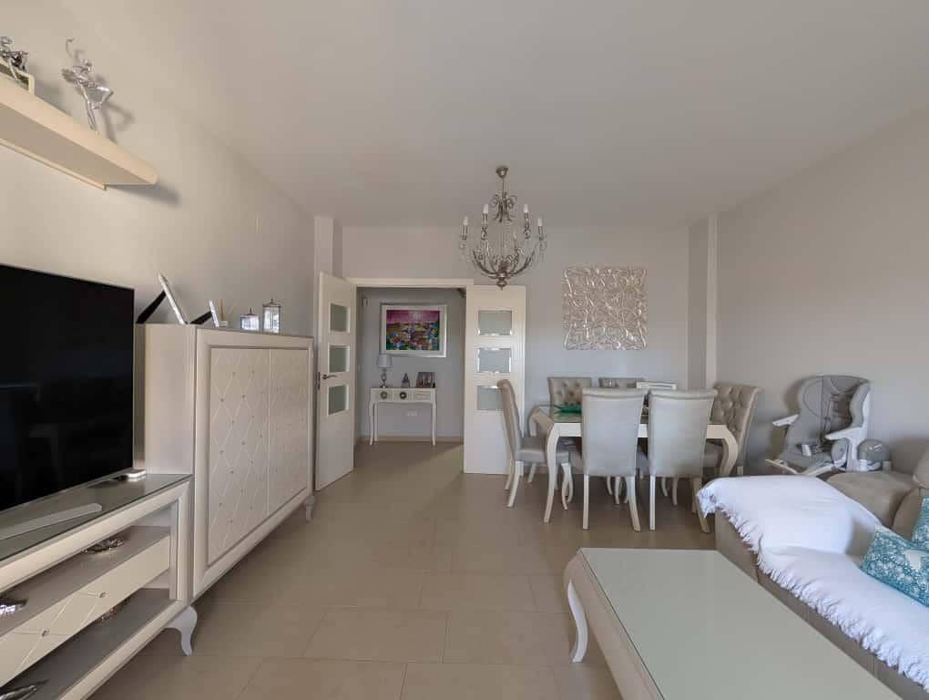 Piso de 3 habitaciones en Ayamonte en venta con piscina - 184.900 € (Ref: 9347152)