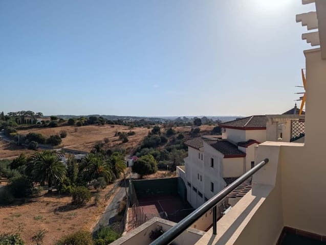 Piso de 3 habitaciones en Ayamonte en venta con piscina - 184.900 € (Ref: 9347152)