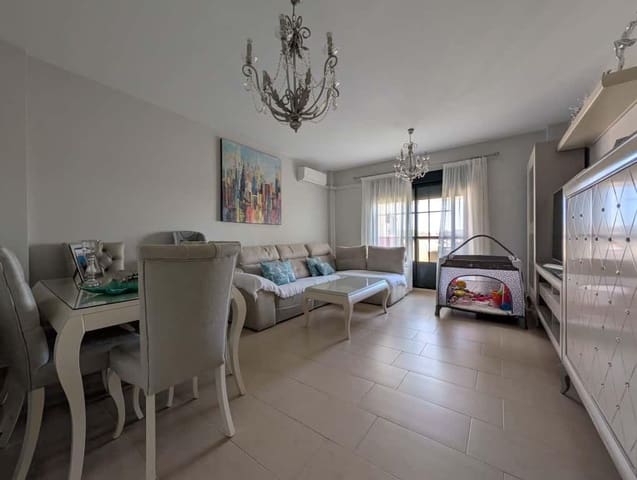 Piso de 3 habitaciones en Ayamonte en venta con piscina - 184.900 € (Ref: 9347152)