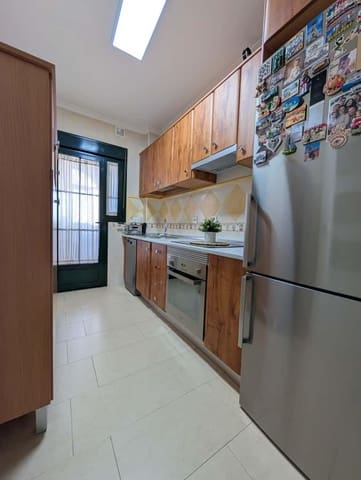 3 soveværelse Lejlighed til salg i Ayamonte med swimmingpool - € 189.000 (Ref: 9347152)