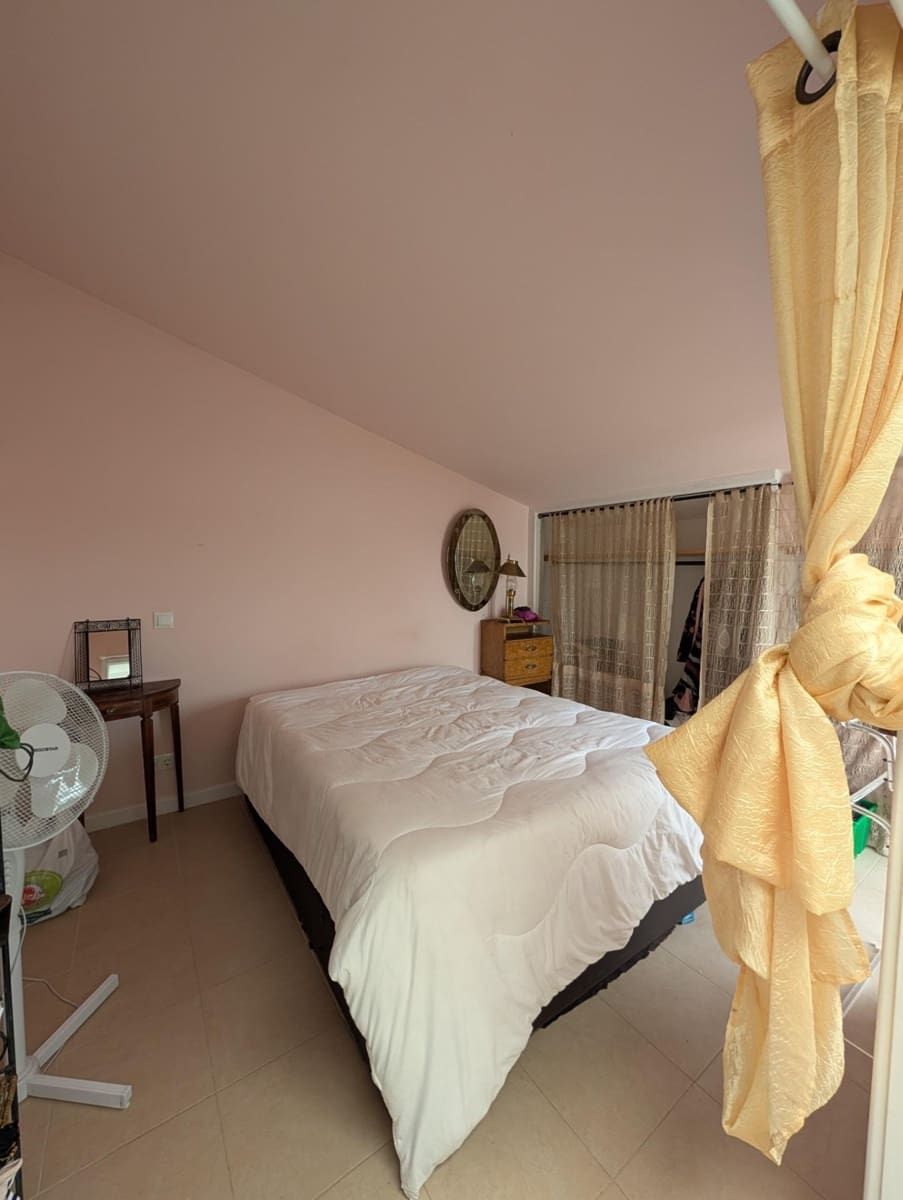 4 bedroom Apartment for sale in Ayamonte - € 184,000 (Ref: 9438134)