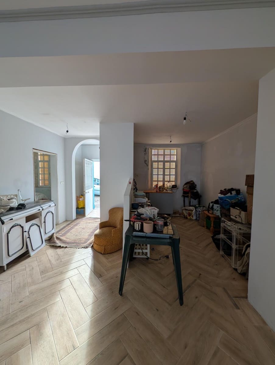 4 bedroom Apartment for sale in Ayamonte - € 184,000 (Ref: 9438134)