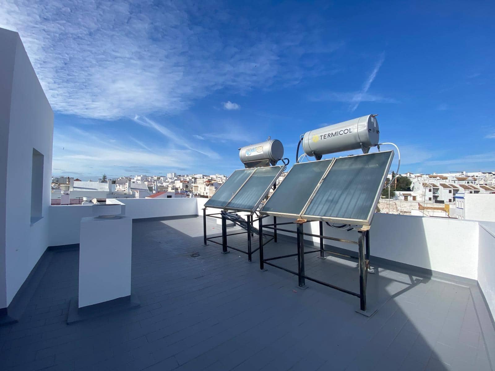 Piso de 3 habitaciones en Ayamonte en venta - 330.000 € (Ref: 9530383)