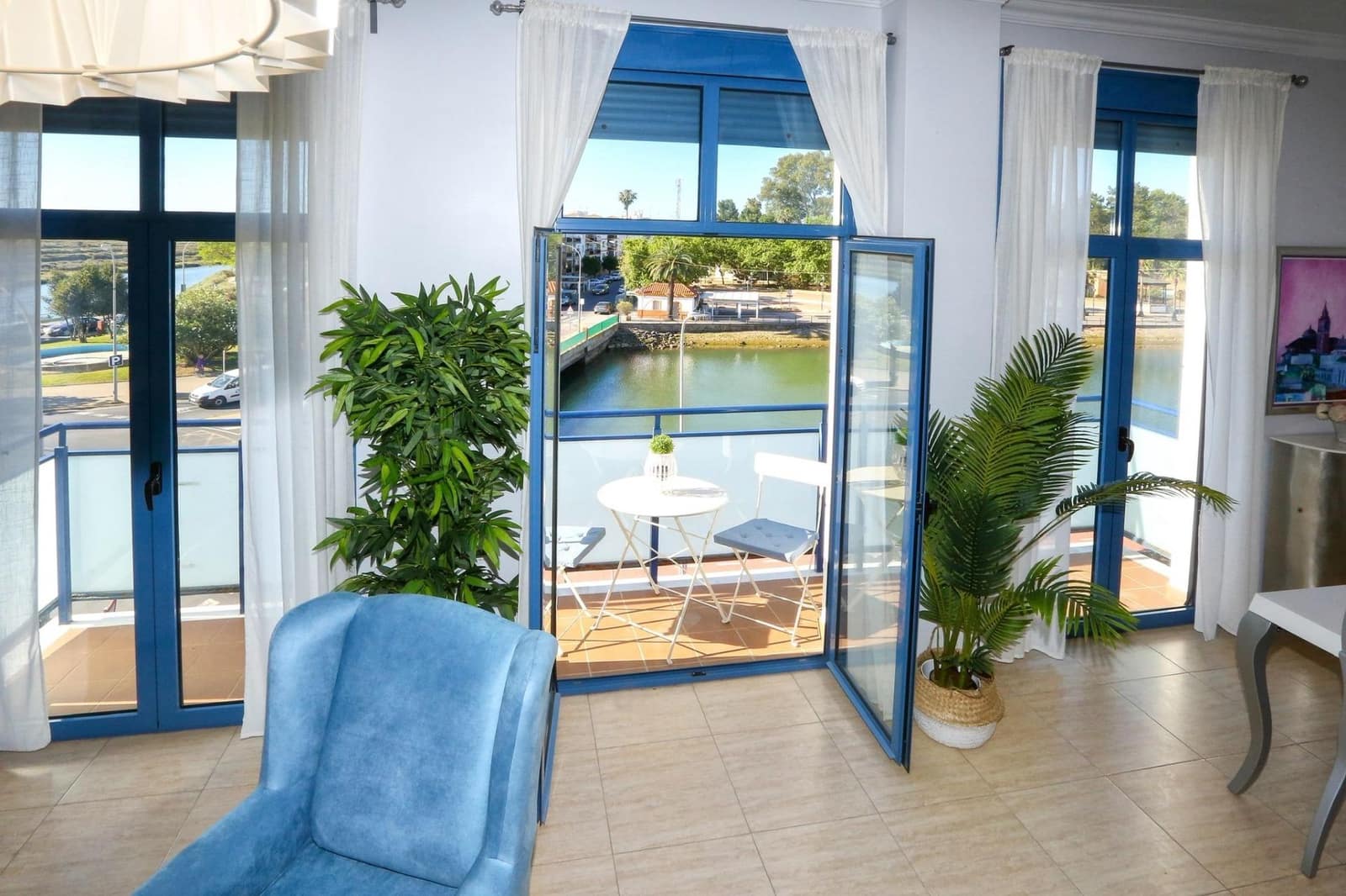 Piso de 3 habitaciones en Ayamonte en venta - 330.000 € (Ref: 9530383)