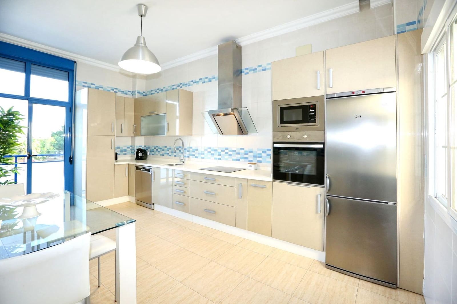 Piso de 3 habitaciones en Ayamonte en venta - 330.000 € (Ref: 9530383)