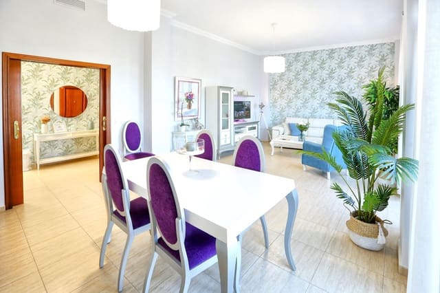 Piso de 3 habitaciones en Ayamonte en venta - 330.000 € (Ref: 9530383)