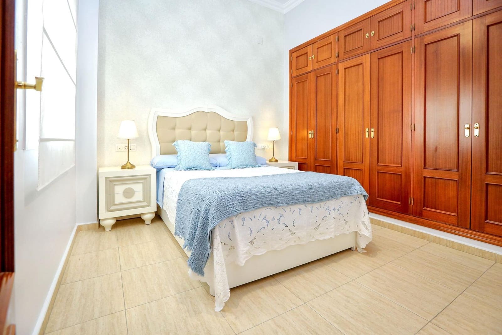 Piso de 3 habitaciones en Ayamonte en venta - 330.000 € (Ref: 9530383)