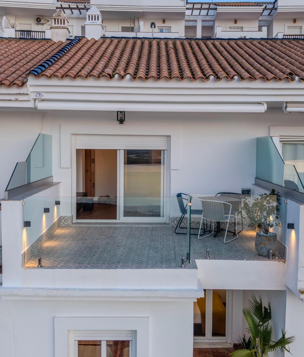 Adosado de 2 habitaciones en Ayamonte en venta con piscina garaje - 299.900 € (Ref: 9541613)